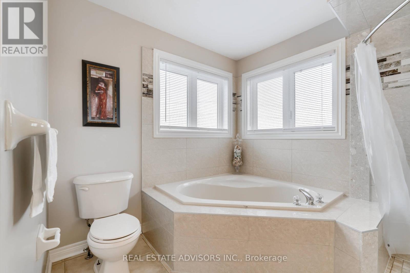 62 Bestview Crescent, Vaughan, Ontario  L6A 3S8 - Photo 21 - N9475577